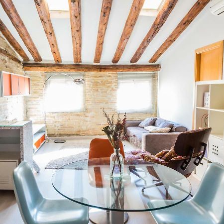 Fantastica Buhardilla Pz. Pilar Apartment Zaragoza Luaran gambar