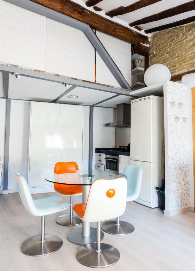 Fantastica Buhardilla Pz. Pilar Apartment Zaragoza Luaran gambar